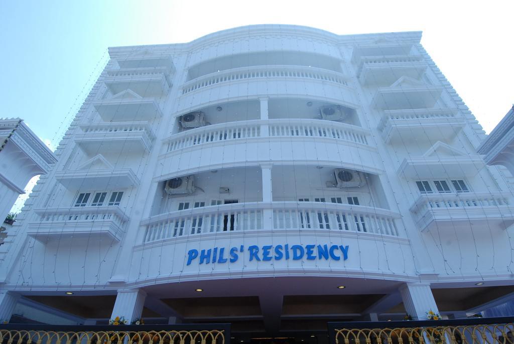 Phils' Residency & Banquets Hotel Kochi Ngoại thất bức ảnh
