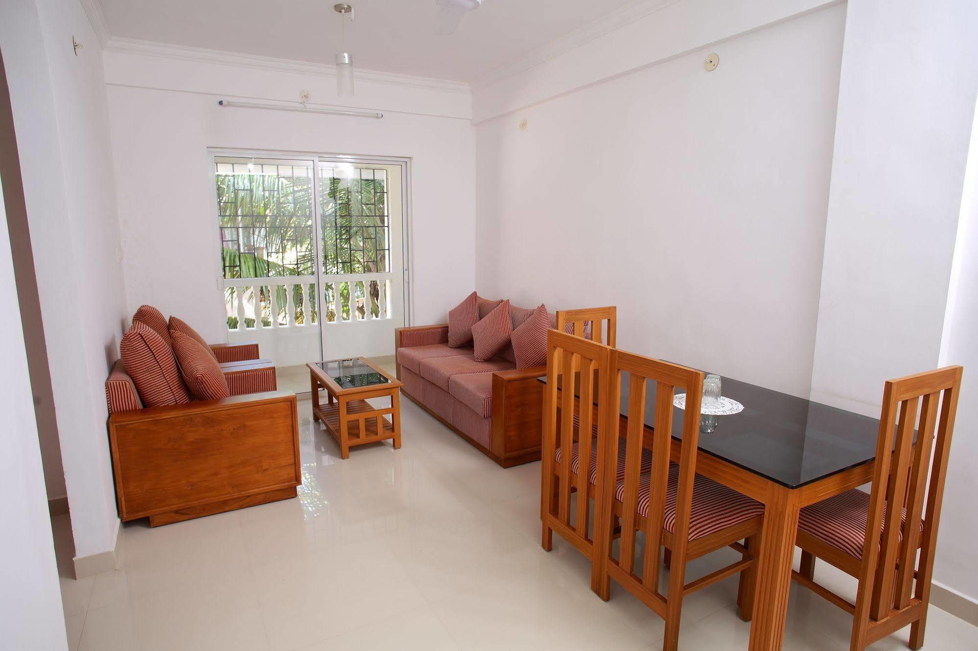 Phils' Residency & Banquets Hotel Kochi Ngoại thất bức ảnh